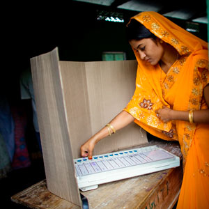 http://www.iso.org/iso/indian-woman-voting-in--india_300.jpg