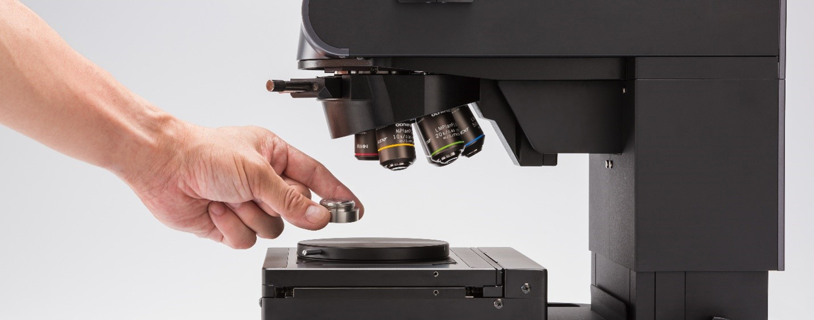 resolve surface details at the nanometer level quickly and easily scanning microscopes